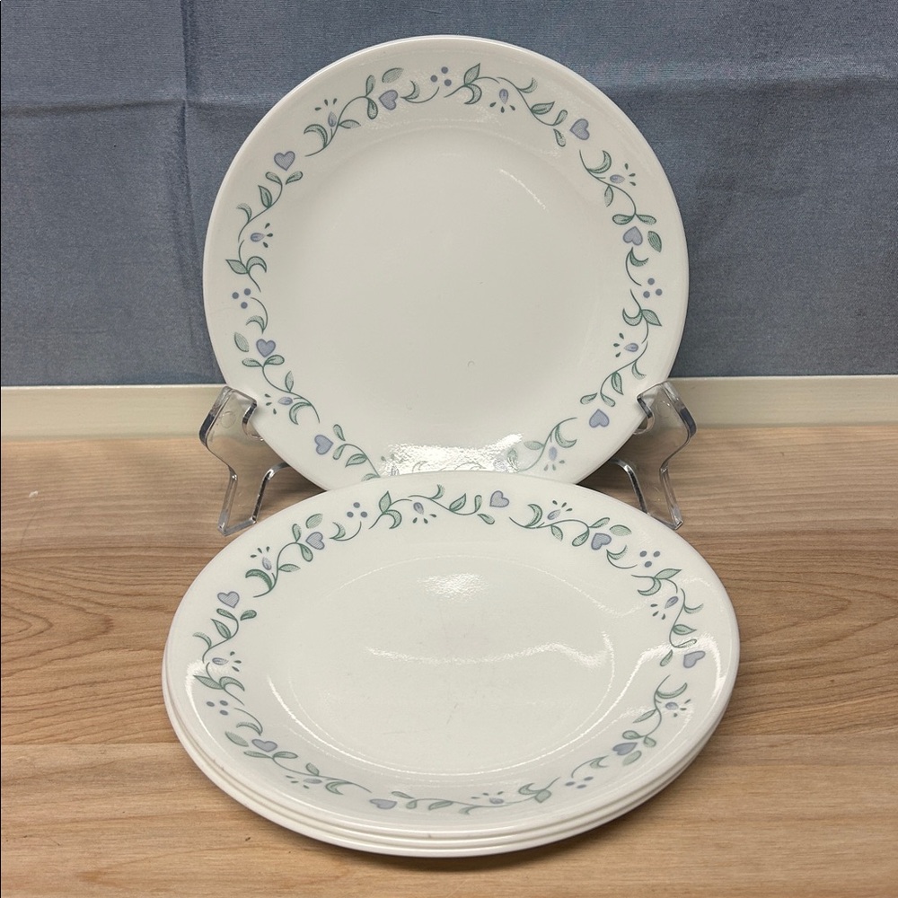 COUNTRY COTTAGE by Corelle® dinnerware